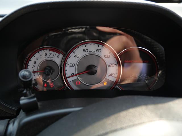 アルトワークス ベースグレード　ナビ　フルセグ　ＥＴＣ　オートエアコン　トラクションコントロール　社外１５インチアルミホイール　スマートキー　プッシュスタート（28枚目）