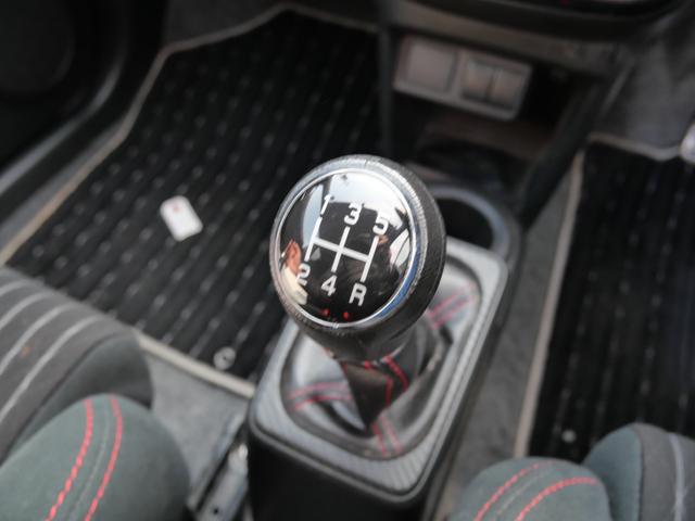 アルトワークス ベースグレード　ナビ　フルセグ　ＥＴＣ　オートエアコン　トラクションコントロール　社外１５インチアルミホイール　スマートキー　プッシュスタート（34枚目）