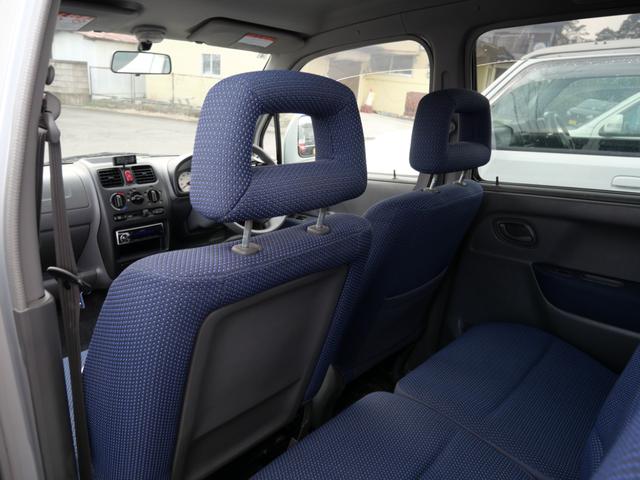 ワゴンＲ ＲＲ－Ｆ　キーレスエントリー　ＣＤ　電動格納ミラー　プライバシーガラス　社外１６インチアルミホイール　パワーウィンドウ　パワーステアリング（17枚目）