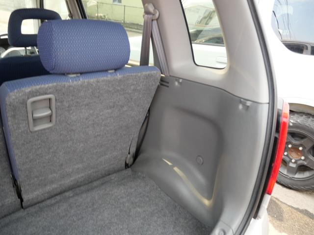 ワゴンＲ ＲＲ－Ｆ　キーレスエントリー　ＣＤ　電動格納ミラー　プライバシーガラス　社外１６インチアルミホイール　パワーウィンドウ　パワーステアリング（24枚目）