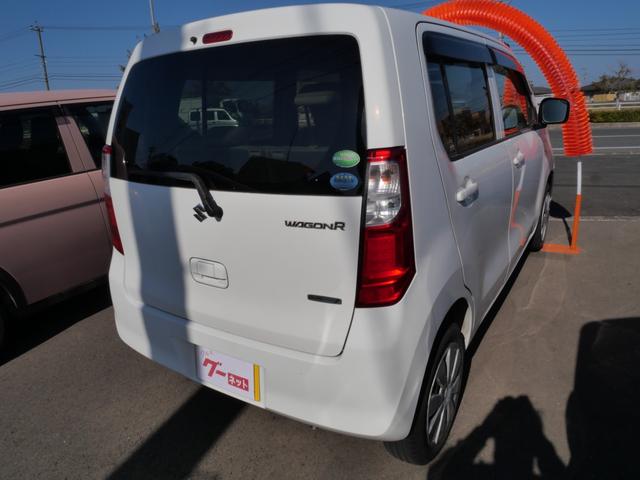 ワゴンＲ ＦＸ　キーレスエントリー　ＥＴＣ　ディスプレイオーディオ　アイドリングストップ　記録簿　パワーウィンドウ　パワーステアリング　Ｗエアバッグ（5枚目）