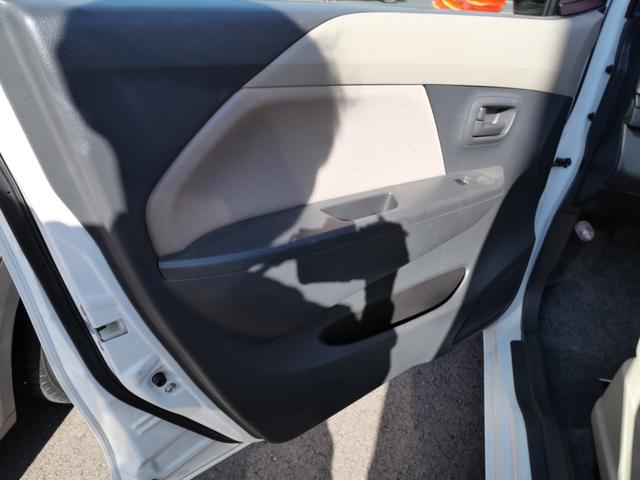 ワゴンＲ ＦＸ　キーレスエントリー　ＥＴＣ　ディスプレイオーディオ　アイドリングストップ　記録簿　パワーウィンドウ　パワーステアリング　Ｗエアバッグ（14枚目）