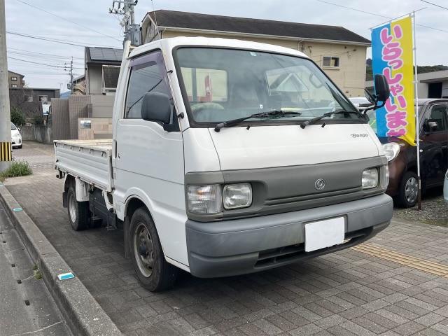 ボンゴトラック 　ナビ　ディーゼル車　マニュアル５速車　最大積載量８５０ｋｇ　エアコン（5枚目）