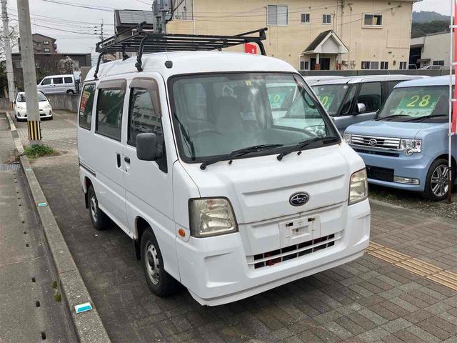 サンバーバン ＶＢ　４ＷＤ　ＭＴ　両側スライドドア　エアコン　パワーステアリング　運転席エアバッグ（4枚目）