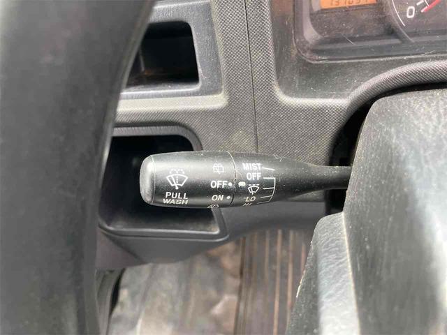 サンバーバン ＶＢ　４ＷＤ　ＭＴ　両側スライドドア　エアコン　パワーステアリング　運転席エアバッグ（34枚目）