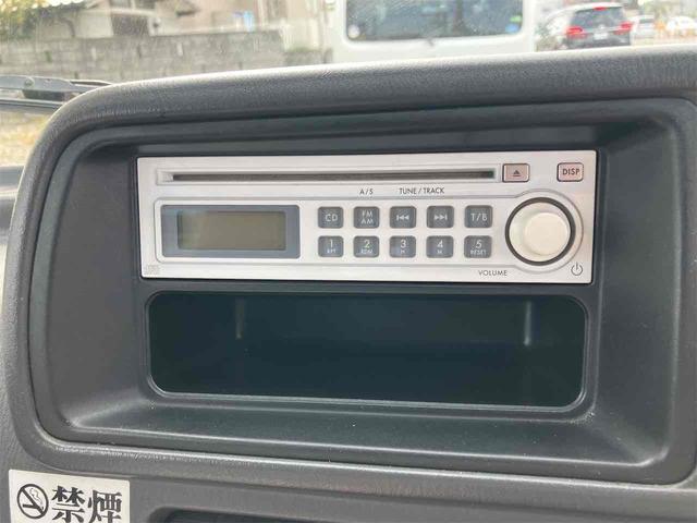 サンバーバン トランスポーター　４ＷＤ　ＡＴ　両側スライドドア　アルミホイール　エアコン　パワーステアリング　運転席エアバッグ　ＣＤ（26枚目）