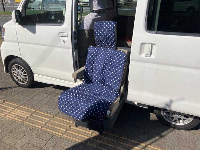 お車の知識がなくても大丈夫です!皆様のご来店をスタッフ一同、心よりお待ちしております。