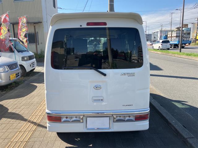 ご覧頂きまして誠に有難うございます!!是非ご来店して頂き、実際にご覧になって頂ければと思います。お客様からのご連絡をスタッフ一同、心よりお待ちしております