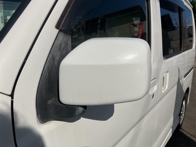 当店のお車をご覧いただきましてありがとうございます。お車についてのご質問やお見積りのご依頼、ご購入にあたってのご相談などお気軽にお問い合わせ下さい!