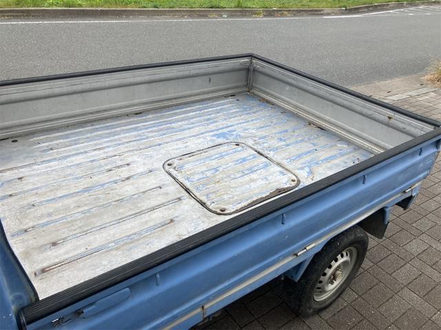 アクティトラック ＳＤＸ　軽トラック　ＭＴ　エアコン　パワーステアリング　運転席エアバッグ　ＣＤ（17枚目）