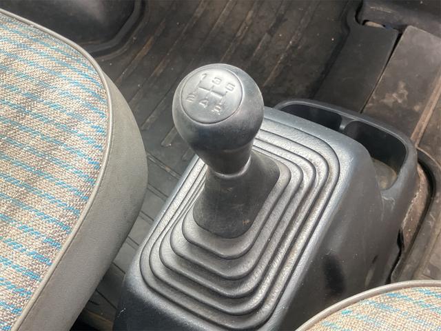 アクティトラック ＳＤＸ　軽トラック　ＭＴ　エアコン　パワーステアリング　運転席エアバッグ　ＣＤ（32枚目）