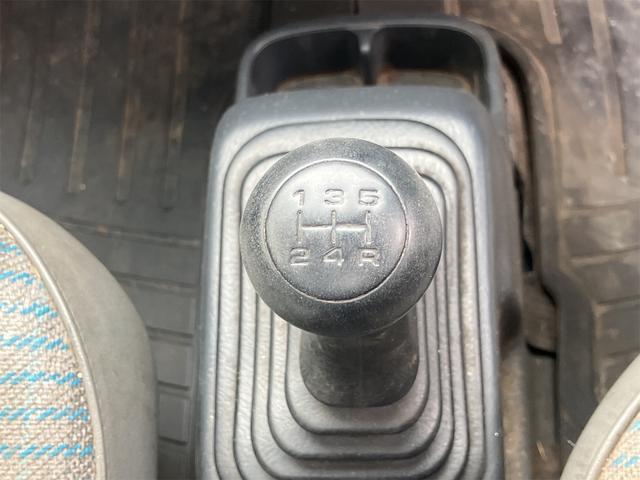 アクティトラック ＳＤＸ　軽トラック　ＭＴ　エアコン　パワーステアリング　運転席エアバッグ　ＣＤ（33枚目）