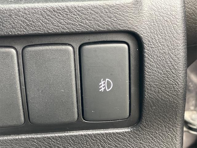 ゼスト スポーツWターボ HID キーレスエントリー 電動格納ミラー ベンチシート AT 盗難防止システム ABS CD ミュージックプレイヤー接続可 アルミホイール 衝突安全ボディ エアコン パワーステアリング(9枚目)