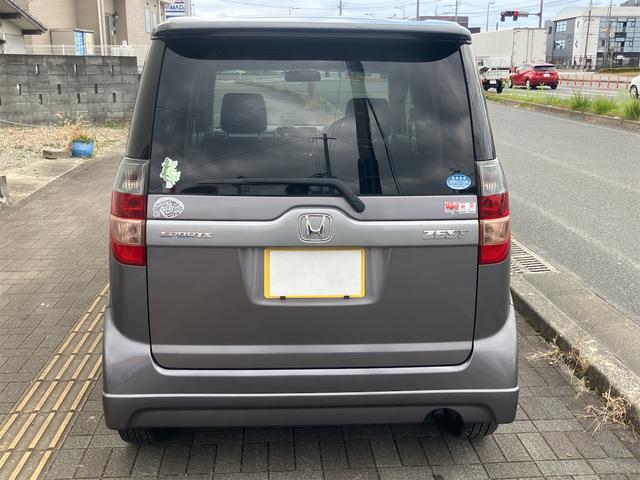 ゼスト スポーツWターボ HID キーレスエントリー 電動格納ミラー ベンチシート AT 盗難防止システム ABS CD ミュージックプレイヤー接続可 アルミホイール 衝突安全ボディ エアコン パワーステアリング(18枚目)