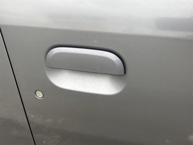 ゼスト スポーツWターボ HID キーレスエントリー 電動格納ミラー ベンチシート AT 盗難防止システム ABS CD ミュージックプレイヤー接続可 アルミホイール 衝突安全ボディ エアコン パワーステアリング(32枚目)