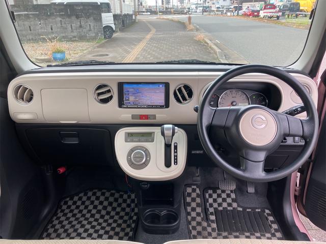 ミラココア ココアプラスＸ　ナビ　ＴＶ　スマートキー　アイドリングストップ　電動格納ミラー　ベンチシート　ＣＶＴ　盗難防止システム　ＡＢＳ　ＣＤ　ＤＶＤ再生　ＵＳＢ　Ｂｌｕｅｔｏｏｔｈ　ルーフレール　衝突安全ボディ　エアコン（2枚目）