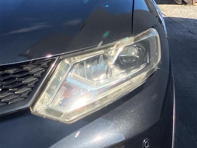 エクストレイル ２０Ｘ　エマージェンシーブレーキパッケージ　ドライブレコーダー　ＥＴＣ全周囲カメラ　クリアランスソナー　オートクルーズコントロール　衝突被害軽減システム　ナビ　オートライト　アルミホイール　スマートキー　アイドリングストップ電動格納ミラー２ＷＤ（29枚目）