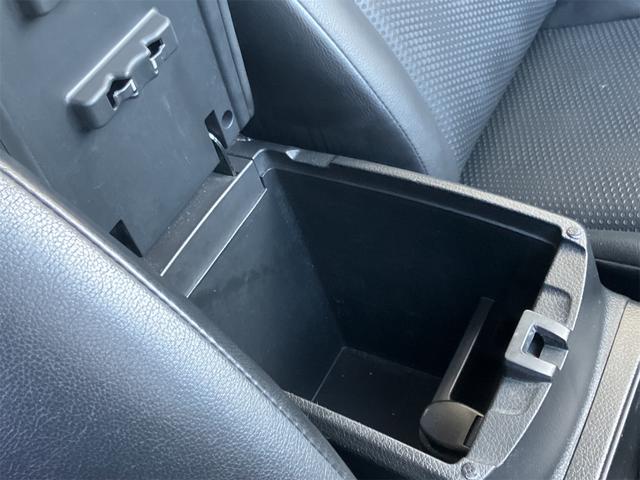 エクストレイル ２０Ｘ　エマージェンシーブレーキパッケージ　ドライブレコーダー　ＥＴＣ全周囲カメラ　クリアランスソナー　オートクルーズコントロール　衝突被害軽減システム　ナビ　オートライト　アルミホイール　スマートキー　アイドリングストップ電動格納ミラー２ＷＤ（40枚目）