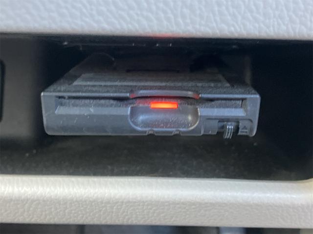 デイズルークス Ｘ　Ｖセレクション＋セーフティＩＩ　ＥＴＣ　全周囲カメラ　両側スライド・片側電動　ナビ　ＴＶ　衝突被害軽減システム　スマートキー　アイドリングストップ　電動格納ミラー　ベンチシート　ＣＶＴ　盗難防止システム　ＡＢＳ　ＥＳＣ　ＣＤ（9枚目）