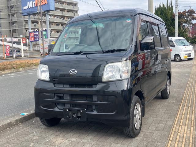 ハイゼットカーゴ クルーズターボ　軽バン　ＭＴ　ドライブレコーダー　ＥＴＣ　ナビ　ＴＶ　両側スライドドア　電動格納ミラー　エアコン　パワーステアリング　パワーウィンドウ　運転席エアバッグ　助手席エアバッグ　ＣＤ　ＤＶＤ再生　ＵＳＢ（2枚目）