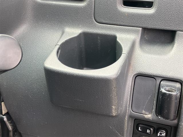 ハイゼットカーゴ クルーズターボ　軽バン　ＭＴ　ドライブレコーダー　ＥＴＣ　ナビ　ＴＶ　両側スライドドア　電動格納ミラー　エアコン　パワーステアリング　パワーウィンドウ　運転席エアバッグ　助手席エアバッグ　ＣＤ　ＤＶＤ再生　ＵＳＢ（39枚目）