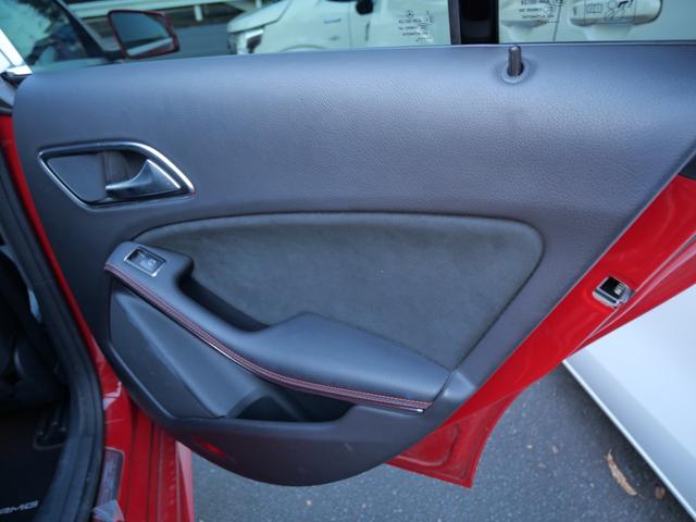 ＣＬＡクラス ＣＬＡ１８０　ＡＭＧライン　本革パワーシート　ナビ　フルセグ　バックモニター　キーレスエントリー　オートエアコン　純正１８インチアルミホイール　記録簿　ＥＴＣ（13枚目）