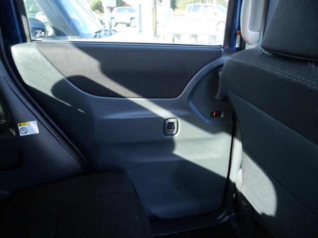 ソリオ Ｇリミテッド　ナビ　フルセグ　スマートキー　プッシュスタート　左側電動スライドドア　ＥＴＣ　エアコン　パワーステアリング　パワーウィンドウ（13枚目）