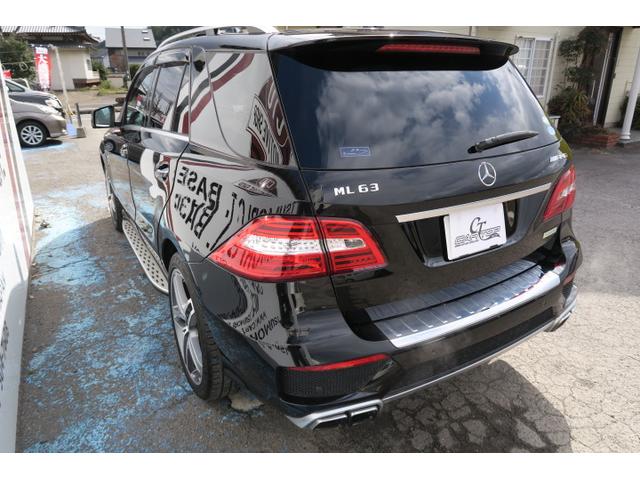 ＭＬ６３　ＡＭＧ　走行距離５３，２７３Ｋｍ　Ｗサンルーフ　ナビ　ＴＶ　全方位モニター　本革パワーシート　シートエアコン　ＡＭＧ２１ＡＷ　スマートキー(9枚目)