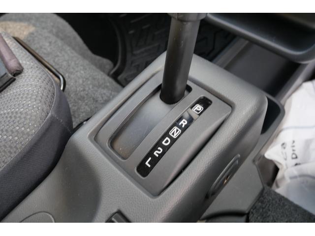 スーパーキャリイ Ｘリミテッド　セレクト４ＷＤ車　デュアルカメラサポート　キーレスエントリー　パーキングセンサー　トラクションコントロール　社外１４インチアルミホイール　ルーフキャリア　グリルガード（28枚目）