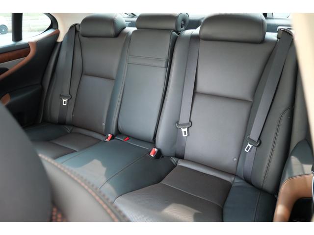 ＬＳ ＬＳ４６０　バージョンＣ　Ｉパッケージ　サンルーフ　ナビ　フルセグ　バックモニター　ＥＴＣ　本革パワーシート　シートエアコン　ステアリングヒーター　スマートキー（21枚目）