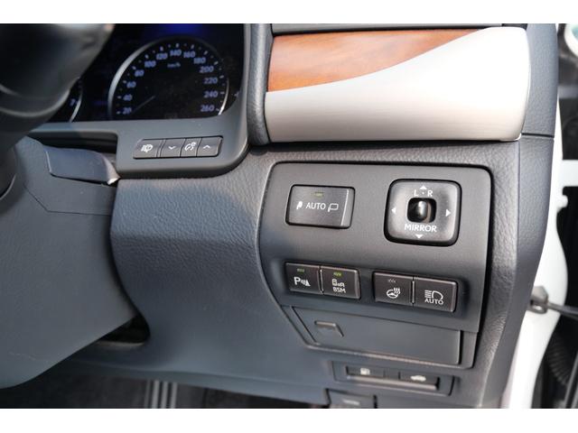 ＬＳ ＬＳ４６０　バージョンＣ　Ｉパッケージ　サンルーフ　ナビ　フルセグ　バックモニター　ＥＴＣ　本革パワーシート　シートエアコン　ステアリングヒーター　スマートキー（30枚目）