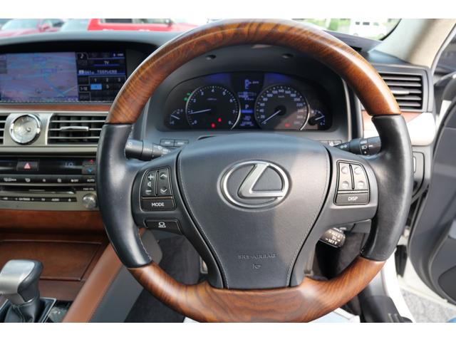 ＬＳ ＬＳ４６０　バージョンＣ　Ｉパッケージ　サンルーフ　ナビ　フルセグ　バックモニター　ＥＴＣ　本革パワーシート　シートエアコン　ステアリングヒーター　スマートキー（33枚目）