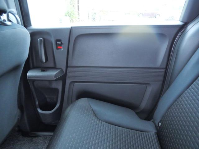 フリード Ｇ　エアロ　ナビ　バックモニター　フルセグ　スマートキー　左側電動スライドドア　ＥＴＣ　オートエアコン　パワーステアリング　パワーウィンドウ（17枚目）