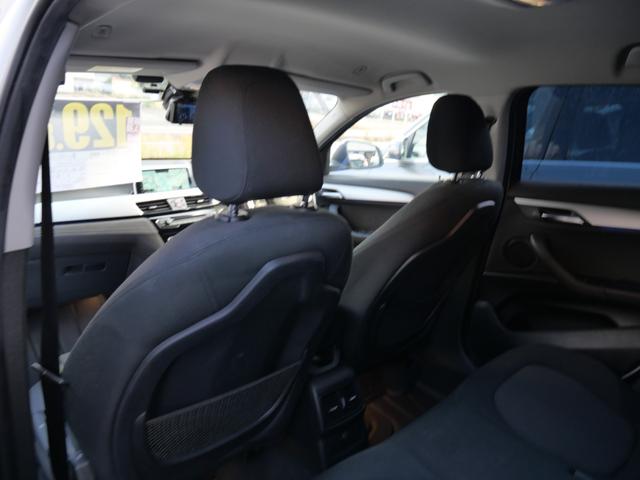 Ｘ２ ｘＤｒｉｖｅ　２０ｉ　ＥＴＣ　バックモニター　ナビ　シートヒーター　純正１７インチアルミホイール　オートリアゲート　スマートキー　プッシュスタート（17枚目）