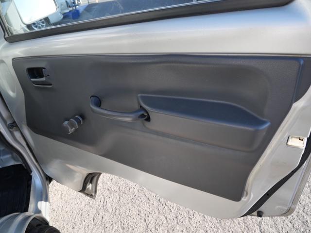 キャリイトラック KCエアコン・パワステ セレクト4WD車 エアコン パワーステアリング ライトレベル調節 三方開(18枚目)