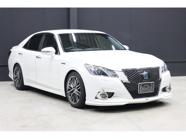 クラウンハイブリッド アスリートＳ　アドバンスパッケージ特別仕様車　純正８型ナビ　Ｄ－ＴＶ　ブルートゥース　ＴＯＭ’ｓエアロ　ＲＳＲダウンサス　純正ＯＰ１８インチホイール　トランクスポイラー　リア３面スモークフイルム　バックカメラ　ドラレコ　スピード取締りレーダー　ＡＵＴＯクルーズ（6枚目）