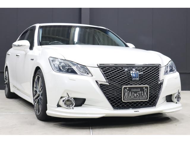 クラウンハイブリッド アスリートＳ　アドバンスパッケージ特別仕様車　純正８型ナビ　Ｄ－ＴＶ　ブルートゥース　ＴＯＭ’ｓエアロ　ＲＳＲダウンサス　純正ＯＰ１８インチホイール　トランクスポイラー　リア３面スモークフイルム　バックカメラ　ドラレコ　スピード取締りレーダー　ＡＵＴＯクルーズ（11枚目）