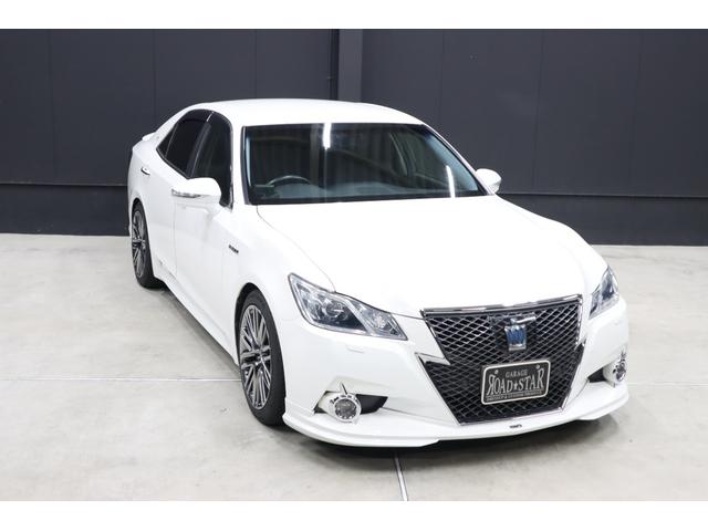 クラウンハイブリッド アスリートＳ　アドバンスパッケージ特別仕様車　純正８型ナビ　Ｄ－ＴＶ　ブルートゥース　ＴＯＭ’ｓエアロ　ＲＳＲダウンサス　純正ＯＰ１８インチホイール　トランクスポイラー　リア３面スモークフイルム　バックカメラ　ドラレコ　スピード取締りレーダー　ＡＵＴＯクルーズ（13枚目）
