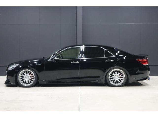 クラウンハイブリッド アスリートS マーベリック深リム19インチホイール BLITZフルタップ車高調 新品シルクブレイズエアロ 新品トランクスポイラー シーケンシャルウインカー 新品ハンドル HIDライト LEDフォグ 8型HDDナビ D-TV ブルートゥース バックカメラ(2枚目)