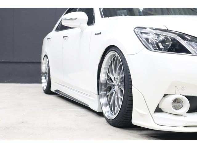 クラウンハイブリッド アスリートＳ　アドバンスドパッケージ特別仕様車　モデリスタ＆　ＴＲＤエアロ　モデリスタ４本出しマフラー　新品ロクサーニ深リム１９インチＡＷ　新品ＧＲＳフルタップ車高調　新品レザーハンドル　純正８型ＨＤＤナビＴＶ　ブルートゥース　ＨＩＤライト　ＬＥＤフォグ　ＥＴＣ（13枚目）