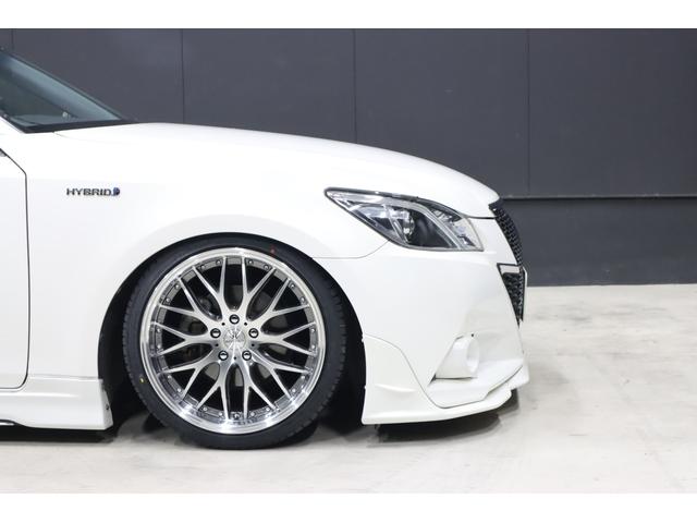 クラウンハイブリッド アスリートＳ　アドバンスドパッケージ特別仕様車　モデリスタ＆　ＴＲＤエアロ　モデリスタ４本出しマフラー　新品ロクサーニ深リム１９インチＡＷ　新品ＧＲＳフルタップ車高調　新品レザーハンドル　純正８型ＨＤＤナビＴＶ　ブルートゥース　ＨＩＤライト　ＬＥＤフォグ　ＥＴＣ（25枚目）