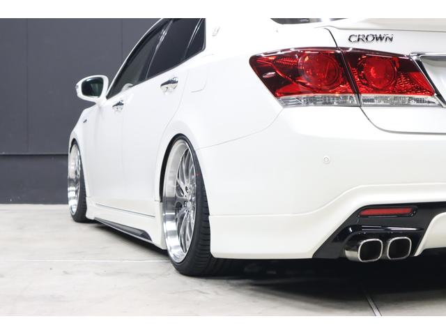 クラウンハイブリッド アスリートＳ　アドバンスドパッケージ特別仕様車　モデリスタ＆　ＴＲＤエアロ　モデリスタ４本出しマフラー　新品ロクサーニ深リム１９インチＡＷ　新品ＧＲＳフルタップ車高調　新品レザーハンドル　純正８型ＨＤＤナビＴＶ　ブルートゥース　ＨＩＤライト　ＬＥＤフォグ　ＥＴＣ（32枚目）