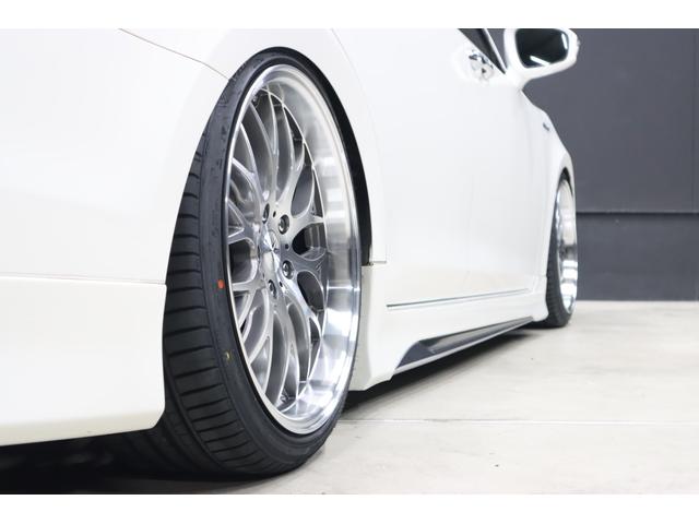 クラウンハイブリッド アスリートＳ　アドバンスドパッケージ特別仕様車　モデリスタ＆　ＴＲＤエアロ　モデリスタ４本出しマフラー　新品ロクサーニ深リム１９インチＡＷ　新品ＧＲＳフルタップ車高調　新品レザーハンドル　純正８型ＨＤＤナビＴＶ　ブルートゥース　ＨＩＤライト　ＬＥＤフォグ　ＥＴＣ（38枚目）