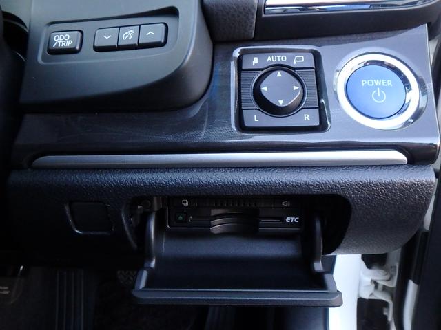 クラウンハイブリッド アスリートＳ　アドバンスドパッケージ特別仕様車　モデリスタ＆　ＴＲＤエアロ　モデリスタ４本出しマフラー　新品ロクサーニ深リム１９インチＡＷ　新品ＧＲＳフルタップ車高調　新品レザーハンドル　純正８型ＨＤＤナビＴＶ　ブルートゥース　ＨＩＤライト　ＬＥＤフォグ　ＥＴＣ（61枚目）