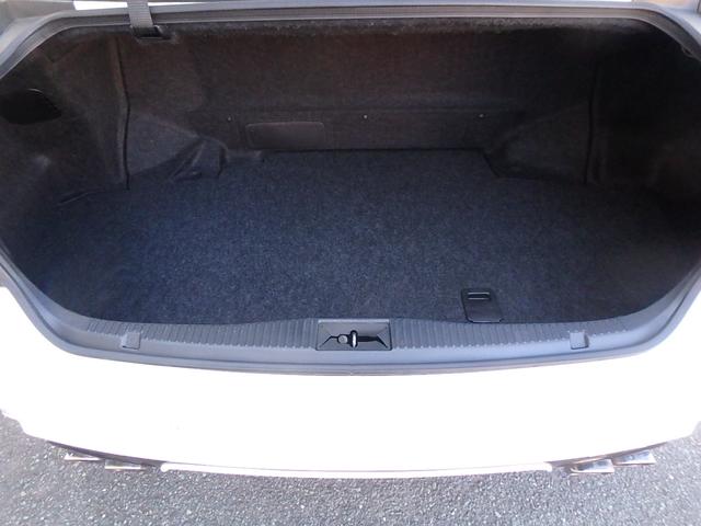 クラウンハイブリッド アスリートＳ　アドバンスドパッケージ特別仕様車　モデリスタ＆　ＴＲＤエアロ　モデリスタ４本出しマフラー　新品ロクサーニ深リム１９インチＡＷ　新品ＧＲＳフルタップ車高調　新品レザーハンドル　純正８型ＨＤＤナビＴＶ　ブルートゥース　ＨＩＤライト　ＬＥＤフォグ　ＥＴＣ（79枚目）