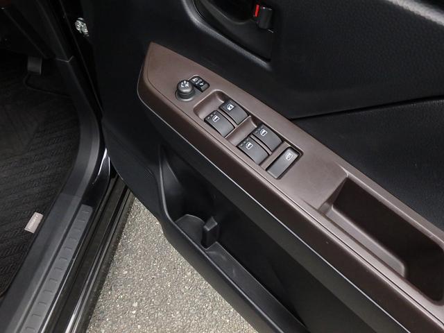 ルーミー Ｘ　モデリスタエアロ　カロッツェリアＳＤナビ　バックカメラ　地デジＴＶ　ブルートゥース　エンケイＳＭＡＣＫ１４インチホイール　ＬＥＤライトＬＥＤフォグ　電動スライドドア　スマートキー　ＰＵＳＨスタート　アイドリングＳＴＯＰ　ビルトインＥＴＣ　後席サイドカーテン（52枚目）