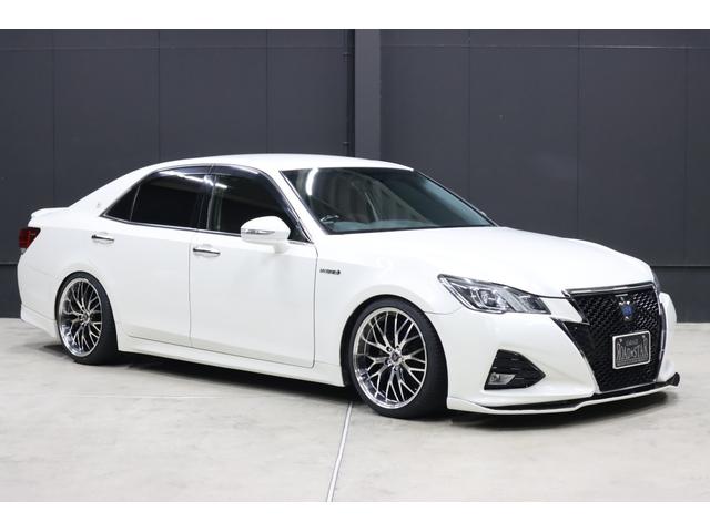クラウンハイブリッド アスリートS 後期仕様 アドバンスパッケージ特別仕様車 新品シルクブレイズエアロ 新品ロクサーニ深リム19インチAW 新品トランクスポイラー TANABE車高調 重低音4本出しマフラー(純正有)新品黒ウッド&レザーハンドル 純正8型ナビ Bluetooth(7枚目)