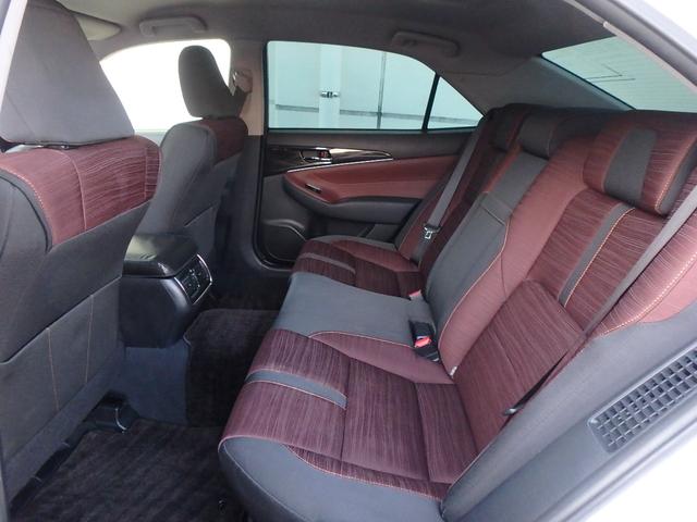 クラウンハイブリッド アスリートS 後期仕様 アドバンスパッケージ特別仕様車 新品シルクブレイズエアロ 新品ロクサーニ深リム19インチAW 新品トランクスポイラー TANABE車高調 重低音4本出しマフラー(純正有)新品黒ウッド&レザーハンドル 純正8型ナビ Bluetooth(77枚目)