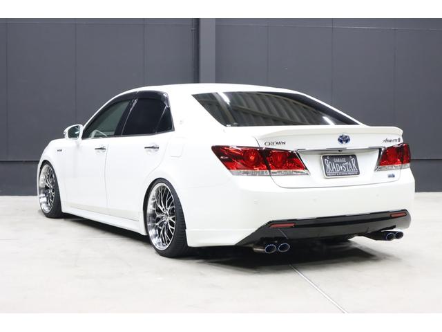 ���x�͏����΂ߌ�납��B�e���܂����B�����[���܂�Ȃ��J�b�R�C�C�ł���ˁI