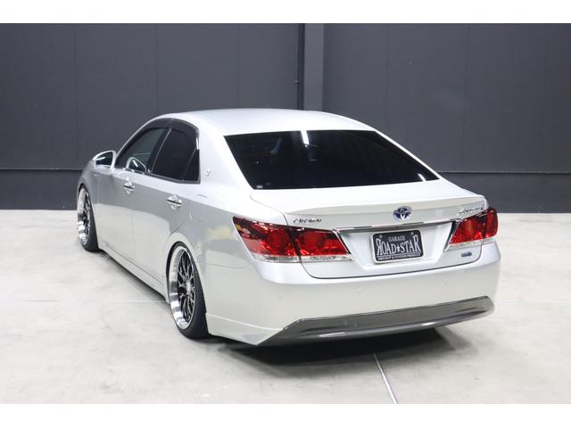 クラウンハイブリッド アスリートS アドバンストパッケージ特別仕様車 新品シルクブレイズエアロ 新品ロクサーニ深リム19インチホイール BLITZフルタップ車高調 新品黒ウッド&レザーコンビハンドル 純正8型HDDナビ 地デジTV ブルートゥース バックカメラ ETC(33枚目)